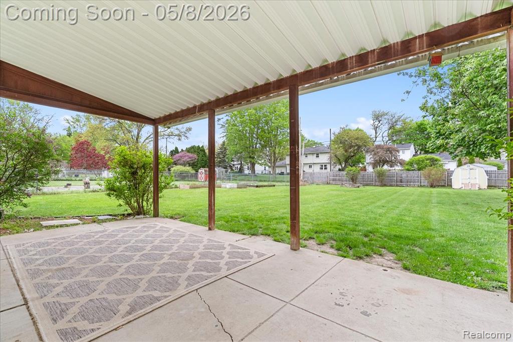 2413 Kuerbitz Drive, Lansing, MI 48906 — Photo 33