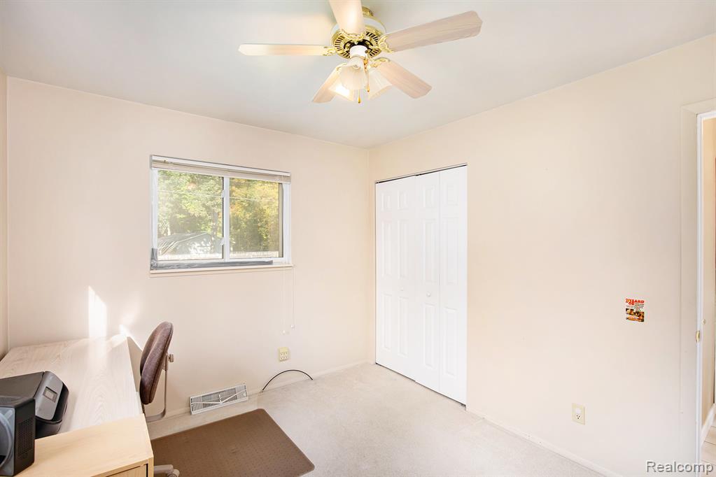 1714 Indian Road, Lapeer, MI 48446 — Photo 17