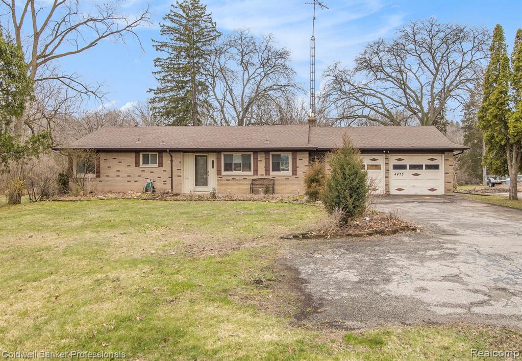 4473 CEDARDALE Lane, Flushing, MI 48433 — front exterior