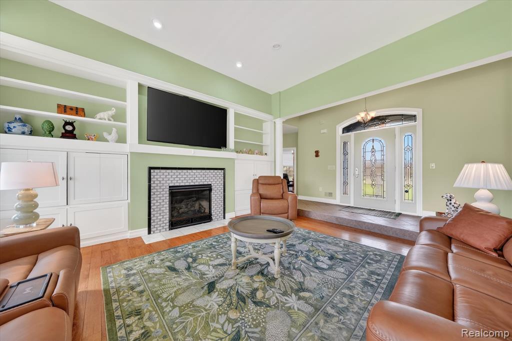 9254 Willowgate, Goodrich Vlg, MI — Photo 10