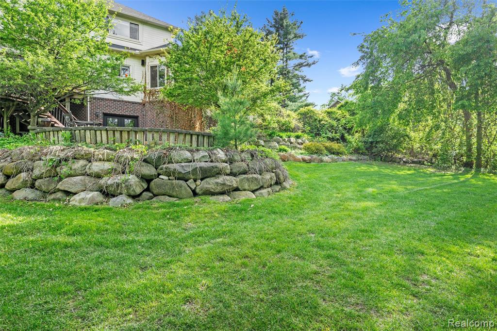 10099 Fernbrooke Drive, Brighton, MI 48116 — Photo 75