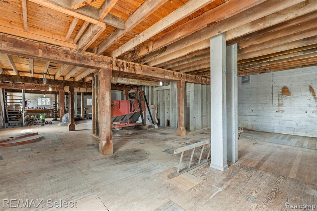 8572 Silver Lake Road, Linden, MI 48451 — Photo 44