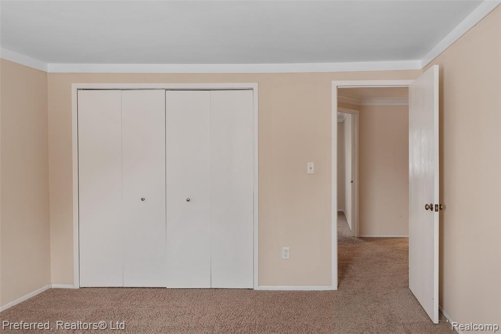 45377 Twining Street, Canton, MI 48187 — Photo 33