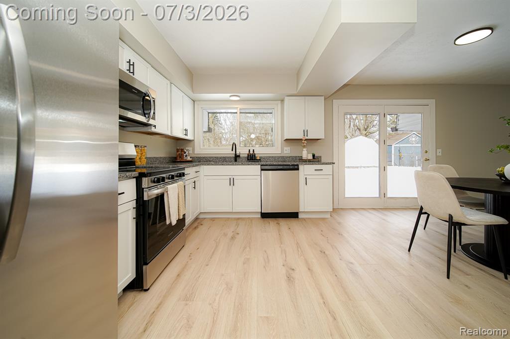 6578 Greene Haven Drive, Clarkston, MI 48348 — Photo 33