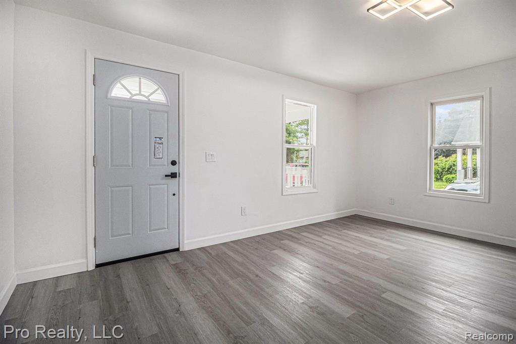 77 WIARD Road, Ypsilanti, MI 48198 — Photo 4