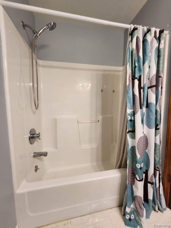 13783 E OLD US HIGHWAY 12, Chelsea, MI 48118 — Photo 11