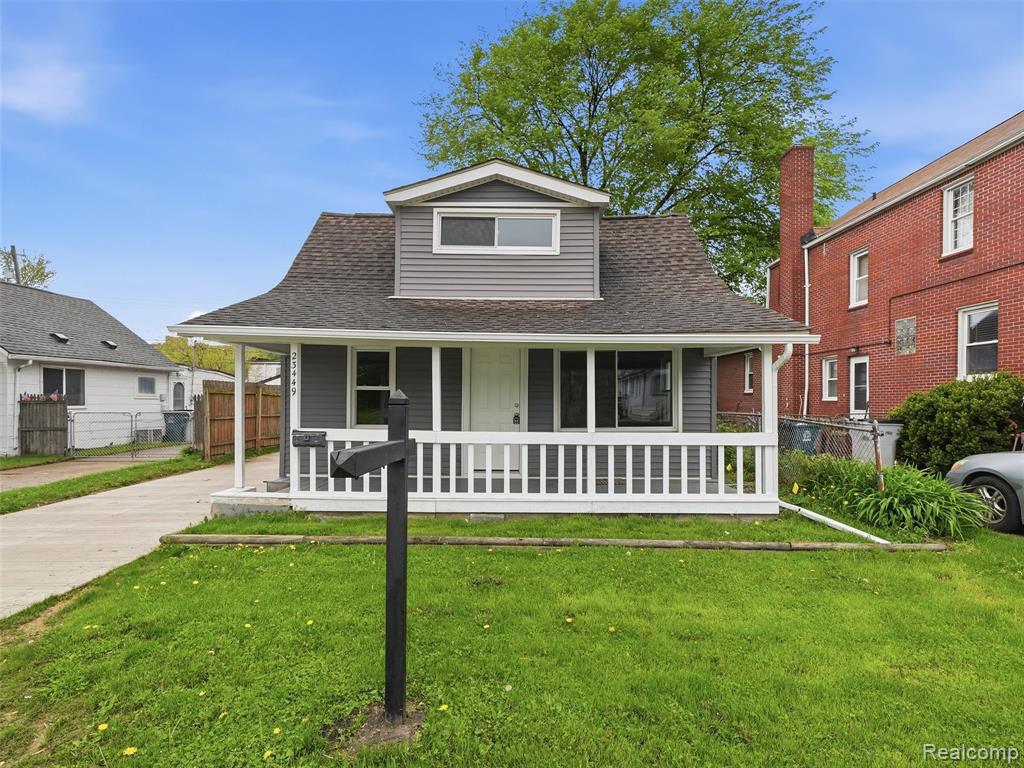 23449 Carlisle Avenue, Hazel Park, MI 48030 — Photo 2