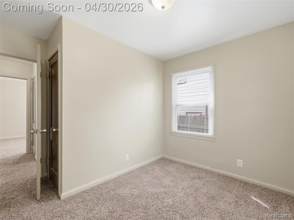196 Luther Avenue, Pontiac, MI 48341 — Photo 9