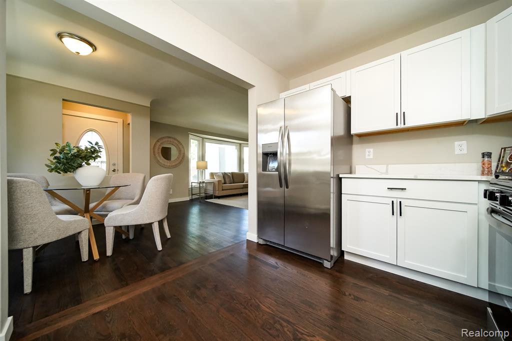 23610 Morton Street, Oak Park, MI 48237 — Photo 24