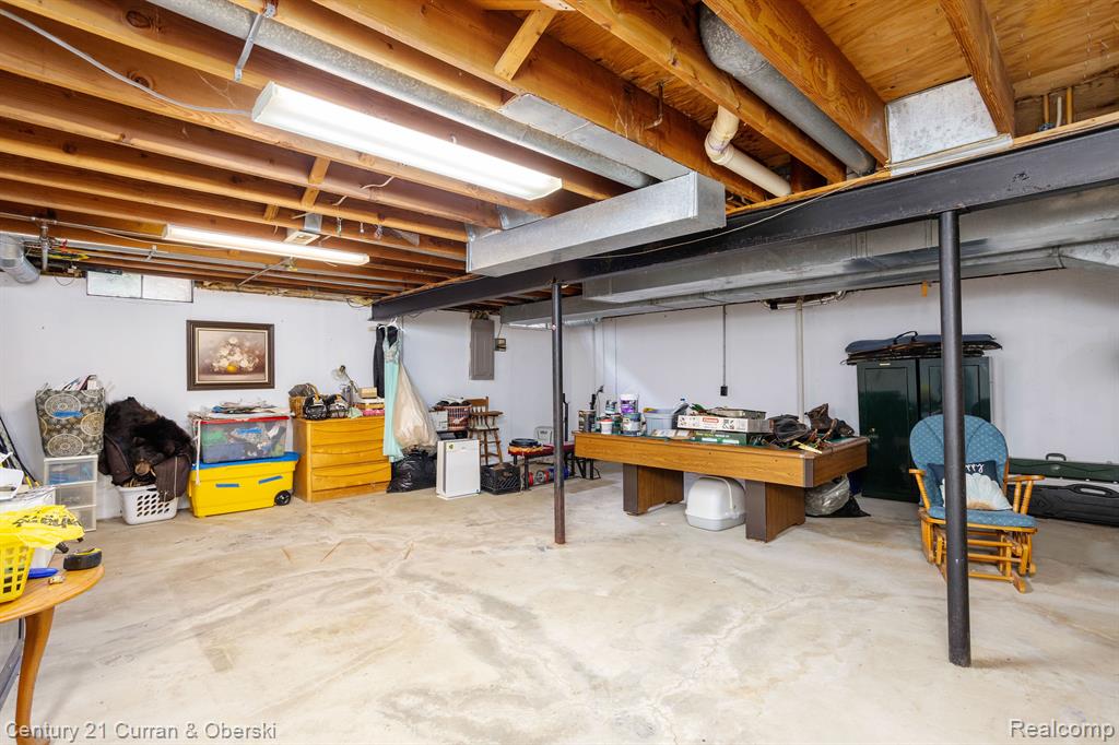 45777 BRYN MAWR Road, Canton, MI 48187 — Photo 33