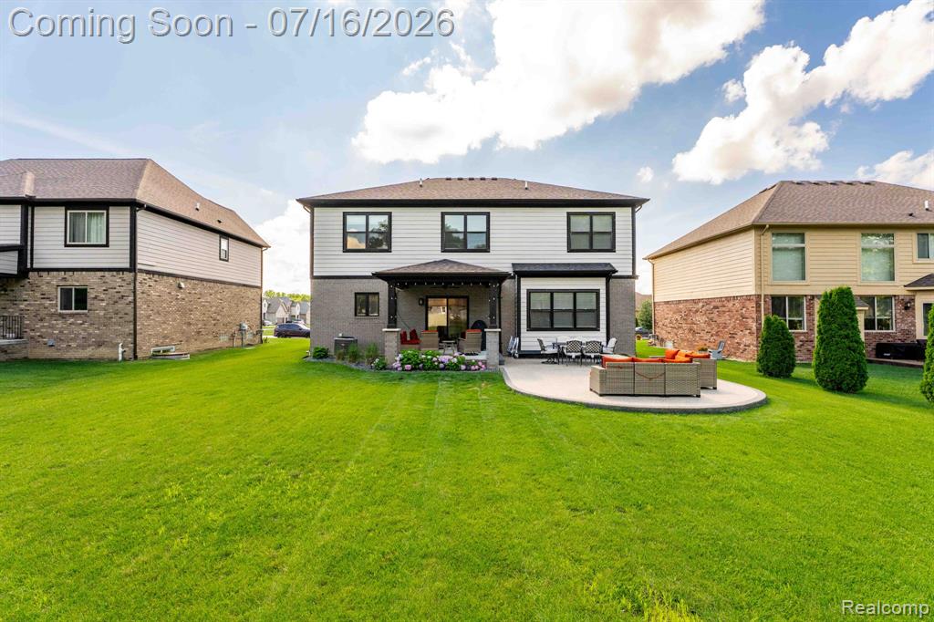 50226 Kapalua Drive, Macomb, MI 48042 — Photo 50