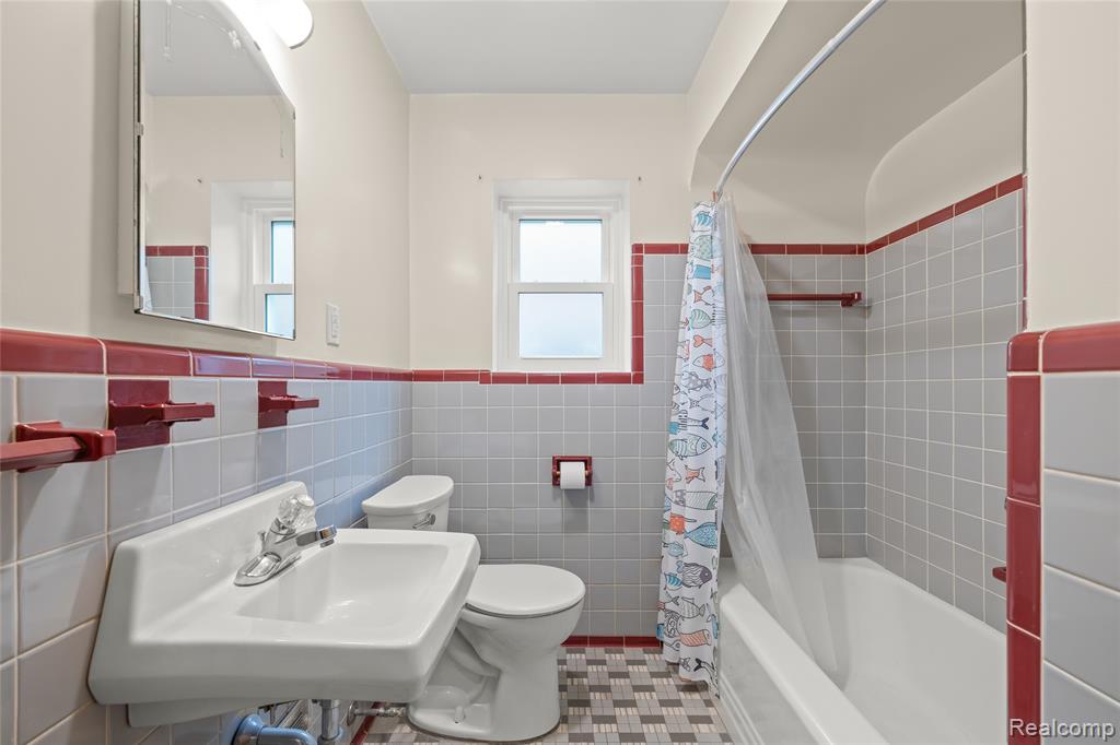 7828 Kolb Avenue, Allen Park, MI 48101 — Photo 10
