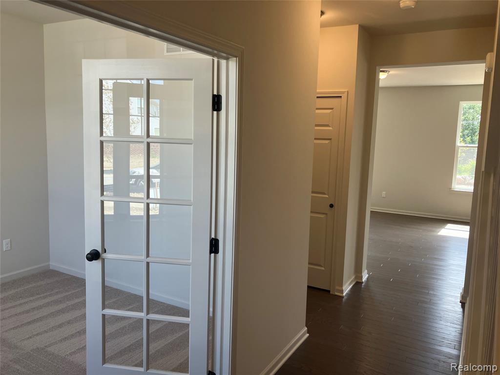 58567 LOSINO Drive, South Lyon, MI 48178 — Photo 14