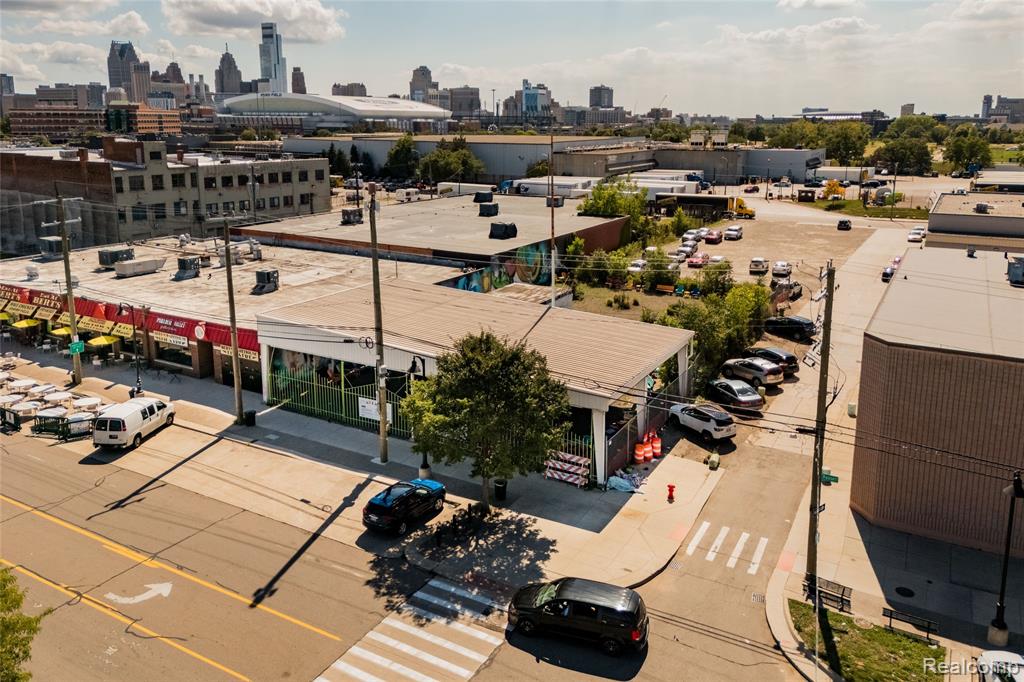 2801 Russell Street, Detroit, MI 48207