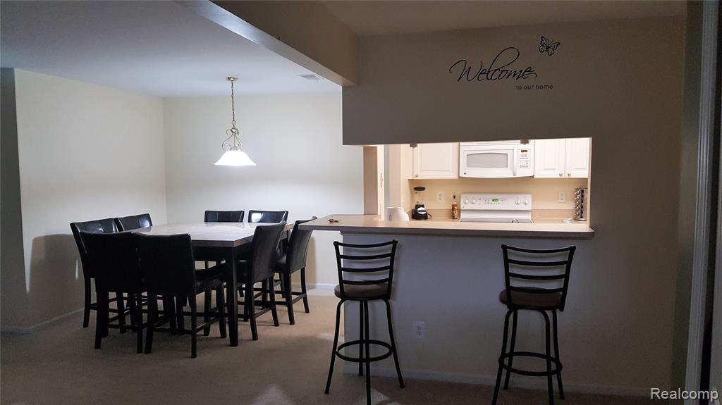 5346 Brookemonte Circle, Rochester, MI 48306 — Photo 9