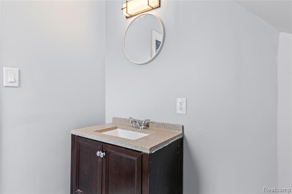 18438 Mendota Street, Detroit, MI 48221 — Photo 20