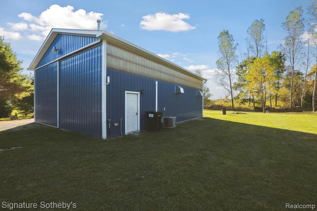 6300 Hazard Road, Oceola, MI 48430 — Photo 43