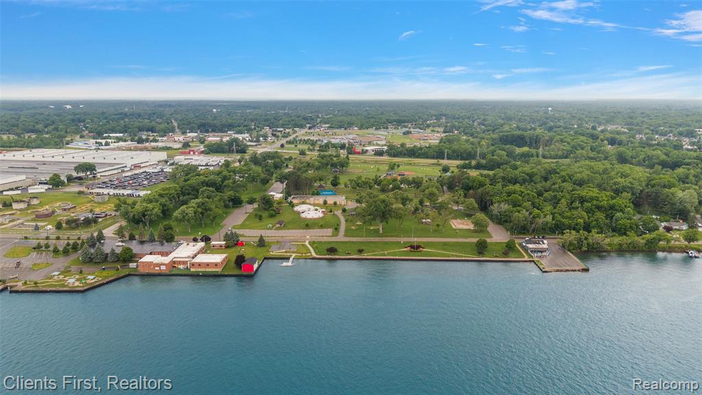840 Saint James Street, Marysville, MI 48040 — Photo 19