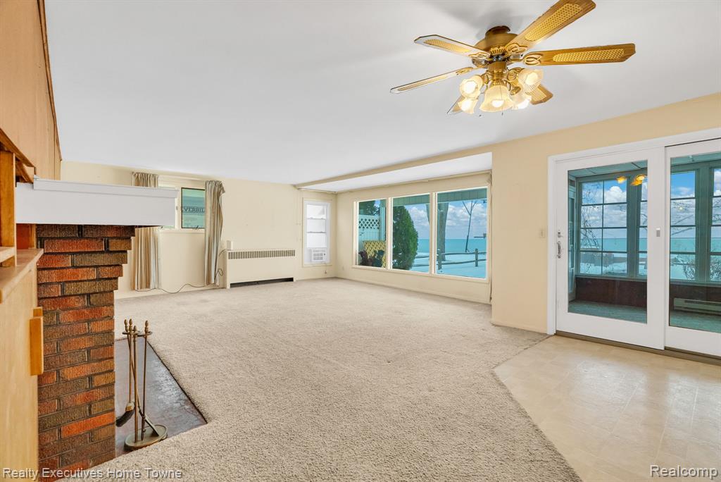 5430 Lakeshore Road, Fort Gratiot, MI 48059 — Photo 18