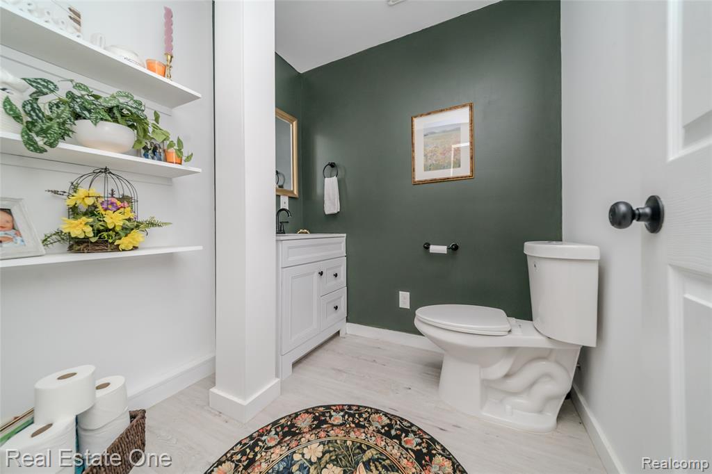 515 S Michigan Avenue, Howell, MI 48843 — Photo 18