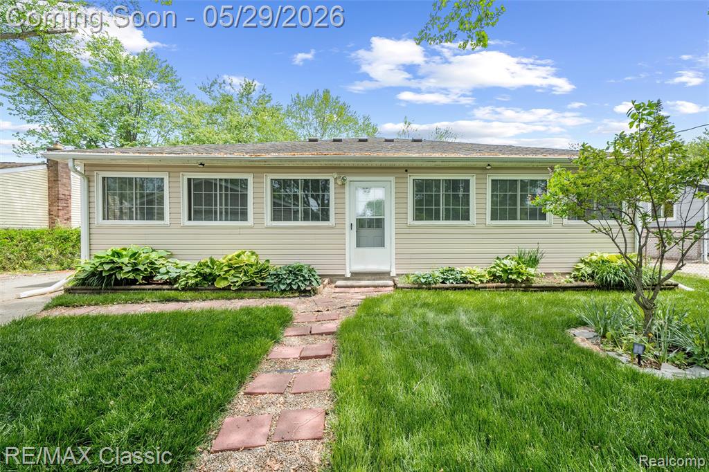 15586 Oakbrook Street, Romulus, MI 48174 — Photo 40