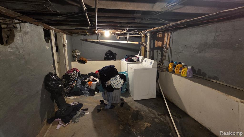 838 Clinton Street, Flint, MI 48507 — Photo 18