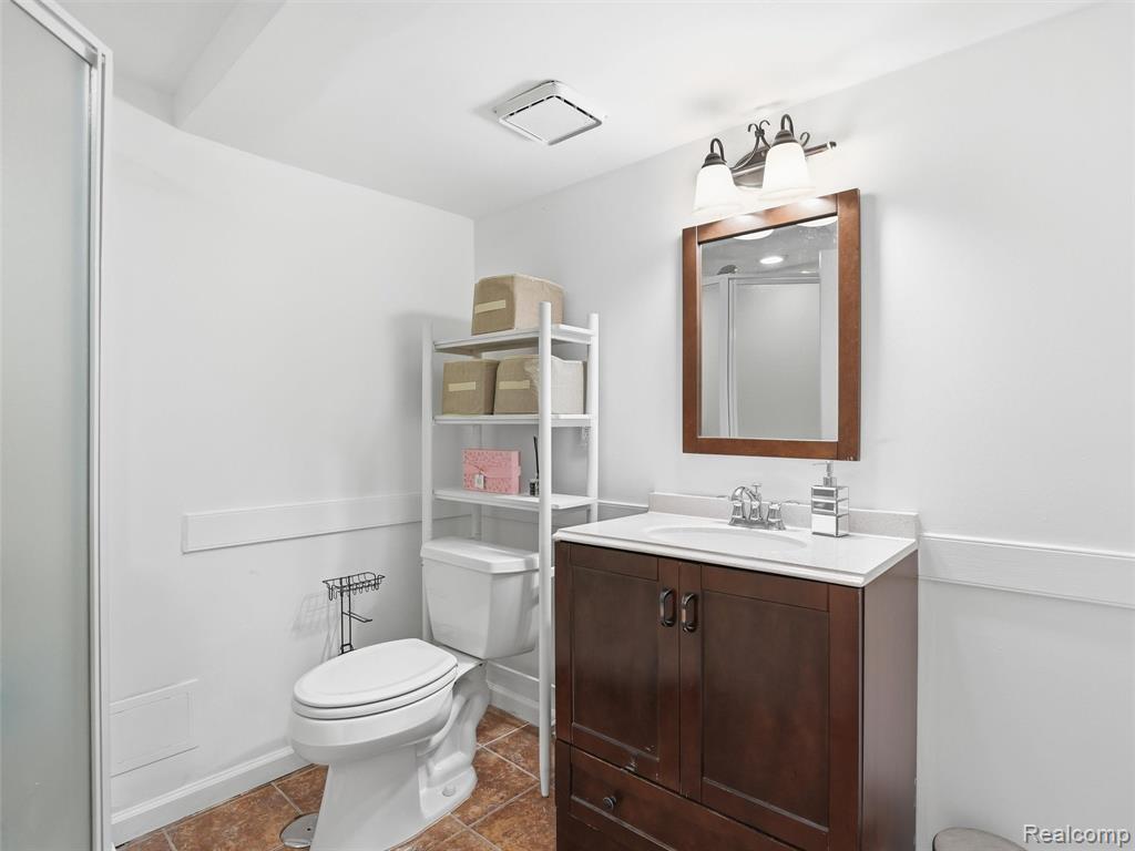 12410 Noonan Court, Utica, MI 48315 — Photo 14