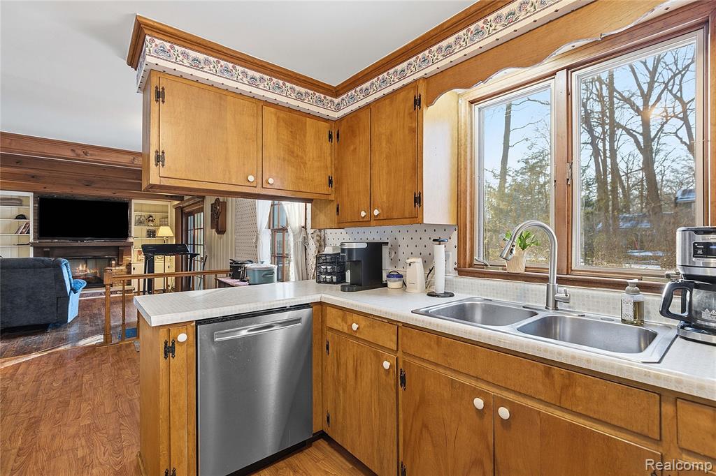 3679 Old Farm Lane, Fort Gratiot, MI 48059 — Photo 10