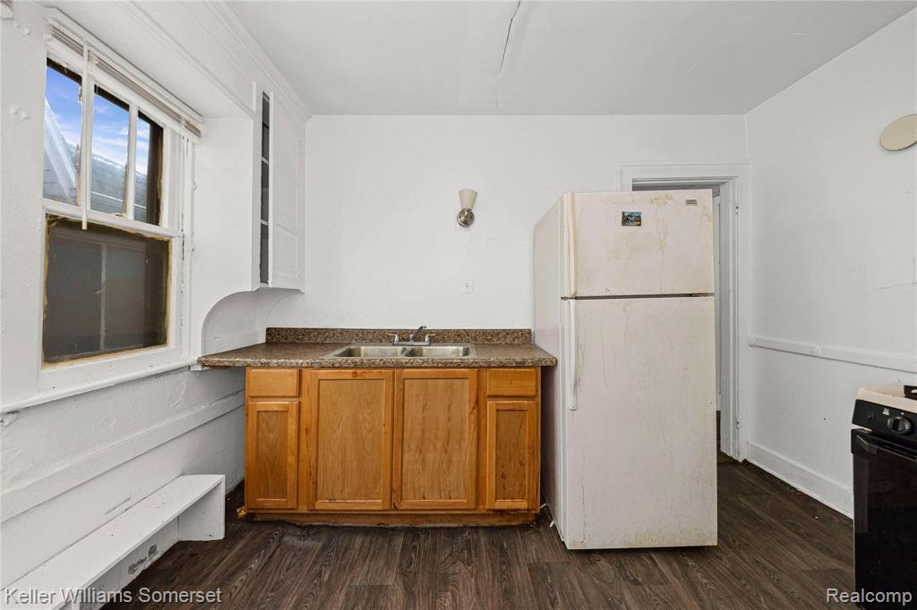 9225 Birwood Street, Detroit, MI 48204 — Photo 15