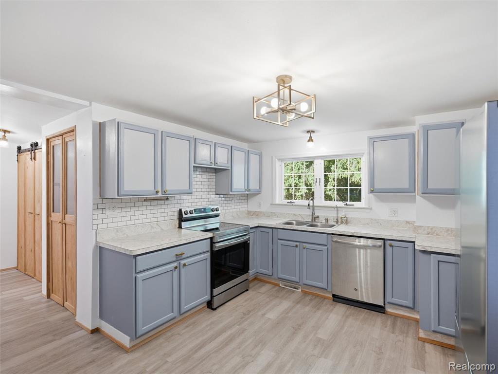 1700 Warren Road, Ann Arbor, MI 48105 — Photo 7