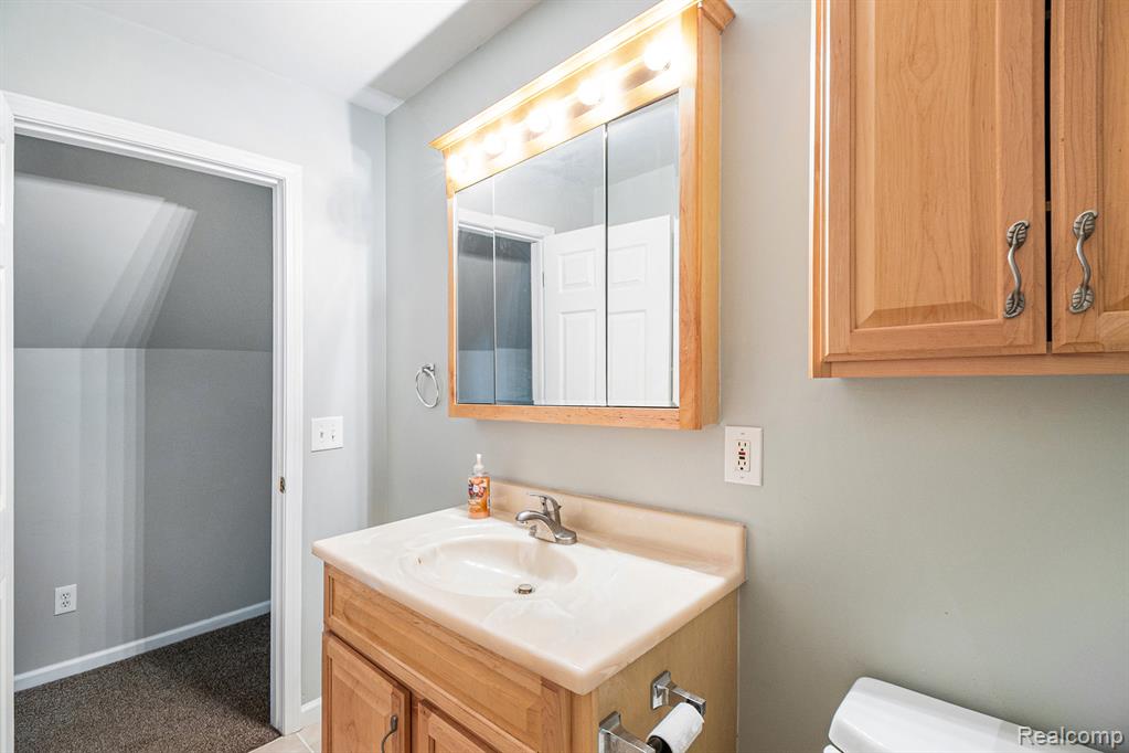 6532 Bennett Lake Road, Fenton, MI 48430 — Photo 13