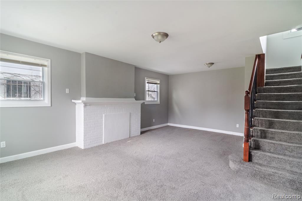13135 Washburn Street - Photo 4