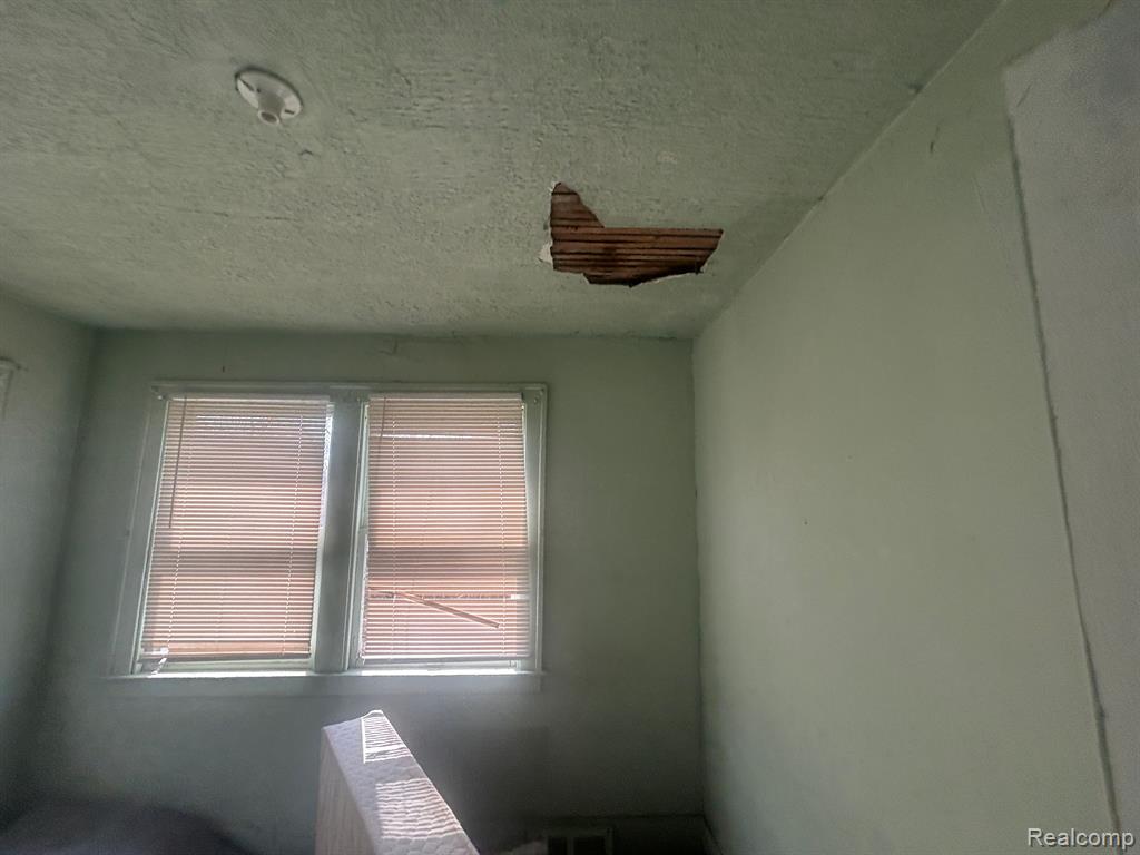 4548 COOPER Street, Detroit, MI 48214 — Photo 50
