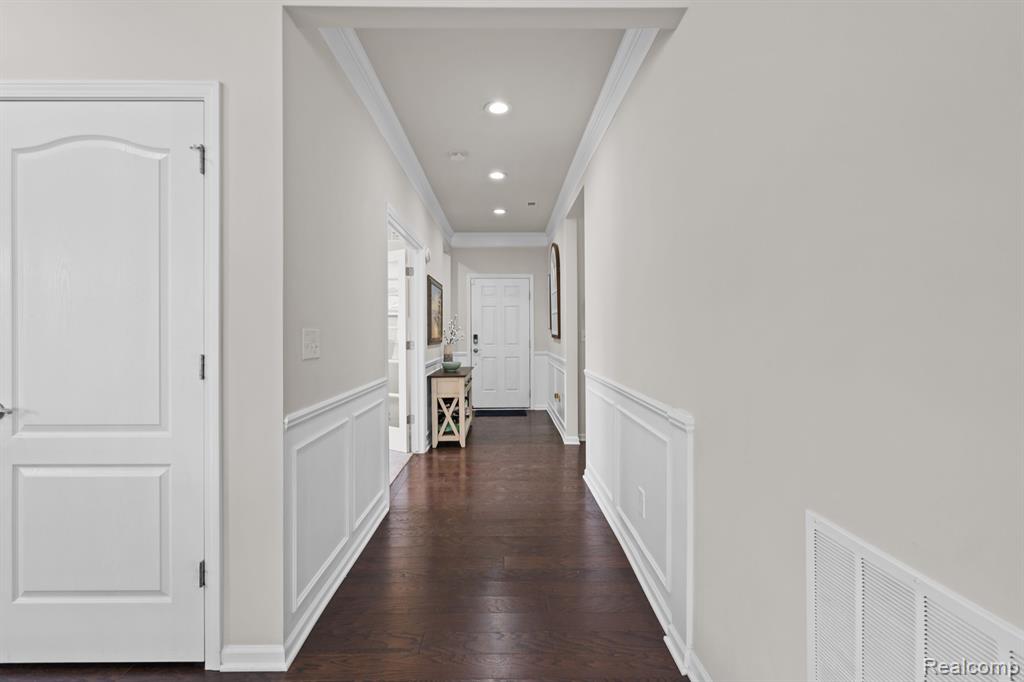 4051 COLFAX Court, Canton, MI 48188 — Photo 18
