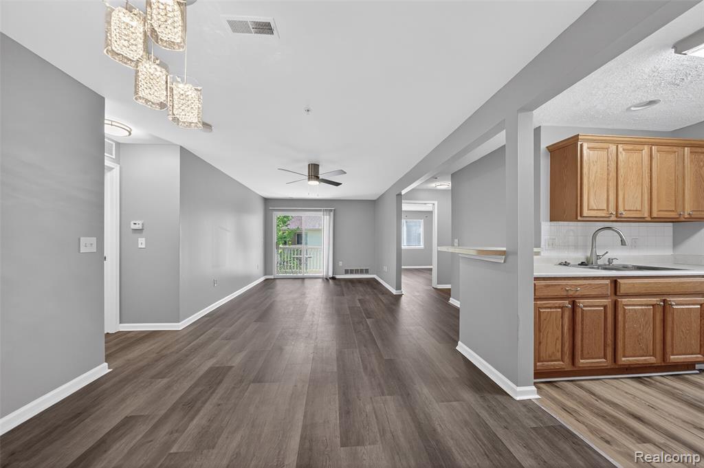 852 Brandon Avenue, Pontiac, MI 48340 — Photo 34