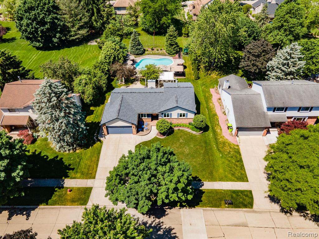24729 SARAH FLYNN, Novi, MI — Photo 11