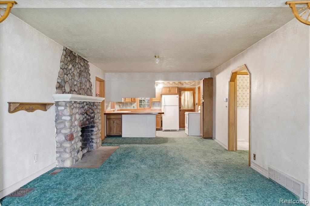 5896 Silver Birch Road, Hadley, MI 48462 — Photo 14