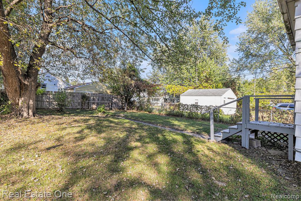 7251 Hudson Avenue, Warren, MI 48091 — Photo 12