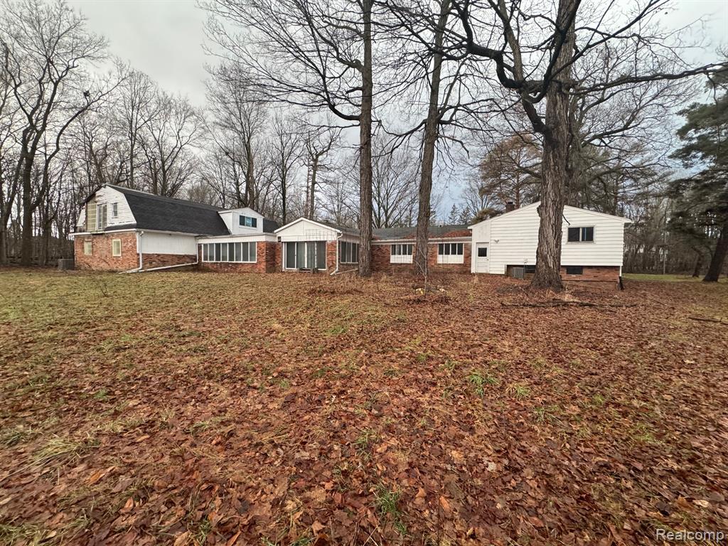 6221 W Maple Road, West Bloomfield, MI — Photo 3