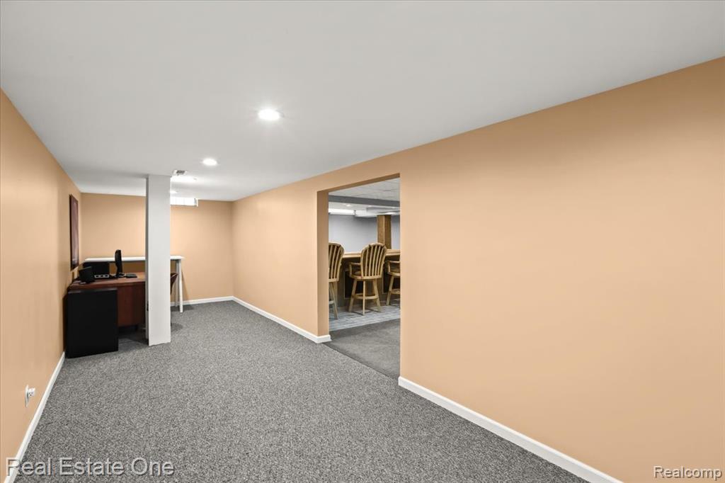44650 W 11 Mile Road, Novi, MI — Photo 27