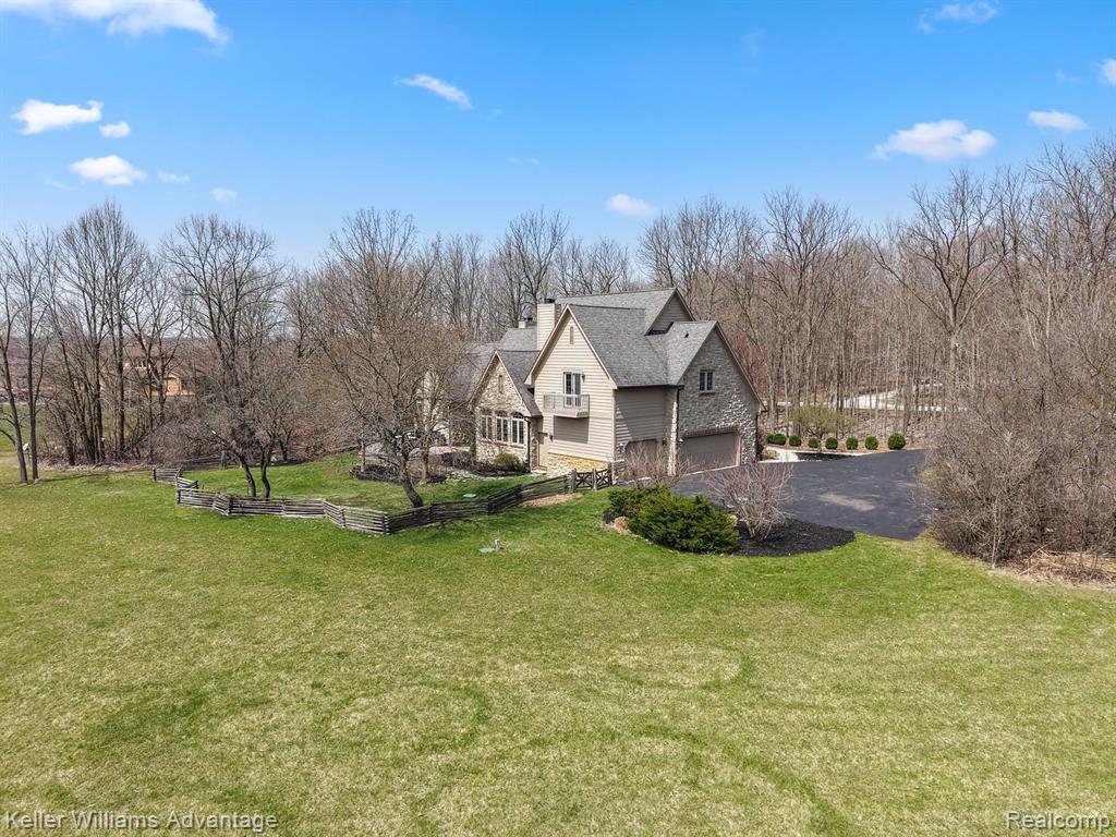 2026 HUNTERS CREEK Drive, Ypsilanti, MI 48198 — Photo 53