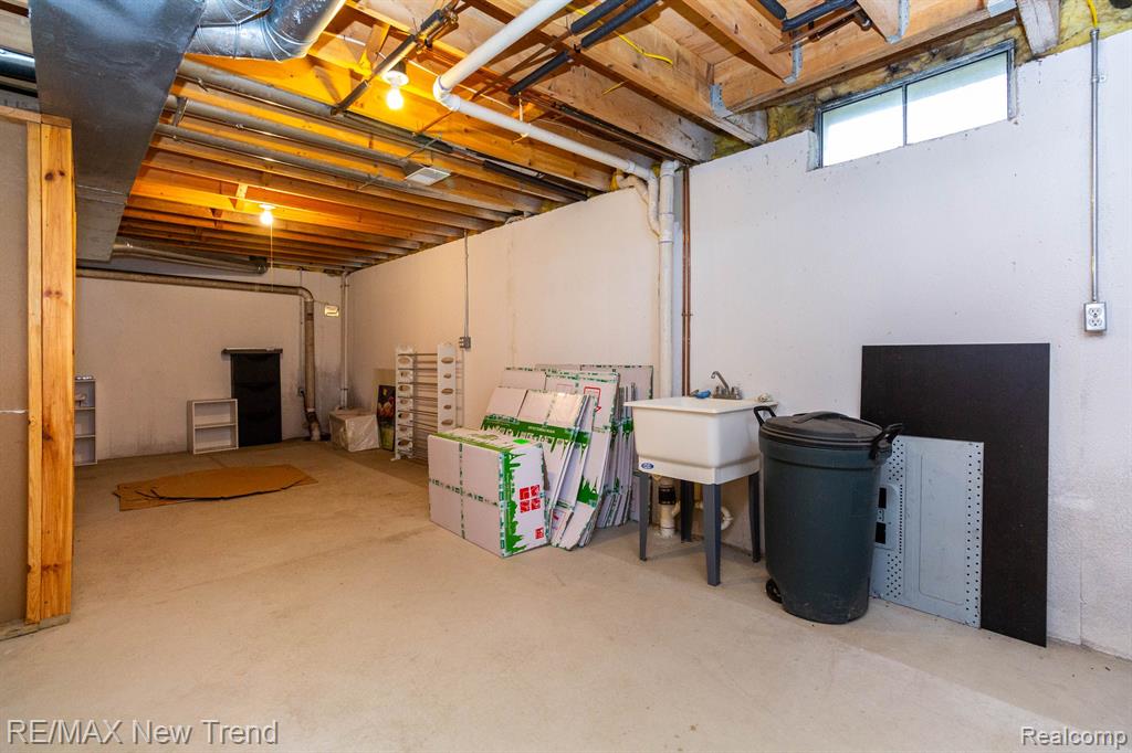 4905 RAVINE, Ann Arbor, MI 48105 — Photo 38
