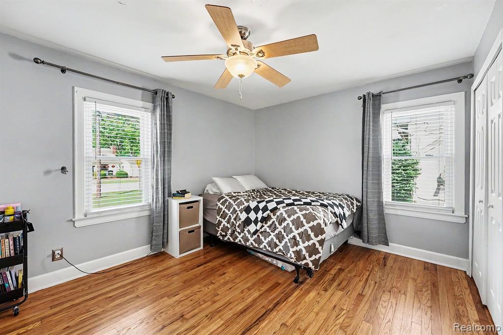 8215 Clinton River Road, Sterling Heights, MI 48314 — Photo 16