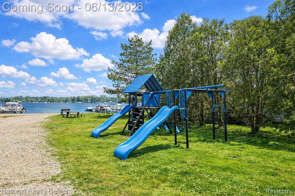 7451 Garland Avenue, Brighton, MI 48116 — Photo 33