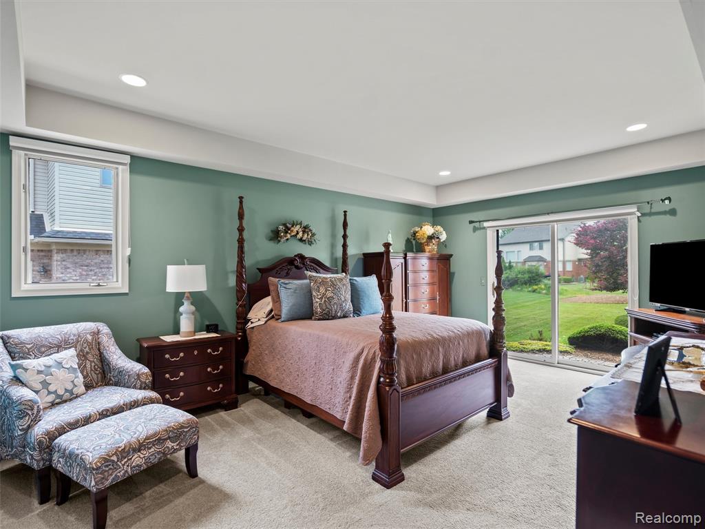 47215 Robins Nest Drive, Utica, MI 48315 — Photo 30