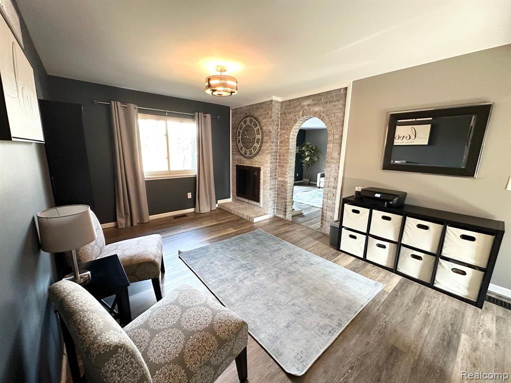 6700 WOONSOCKET Street, Canton, MI 48187 — Photo 14