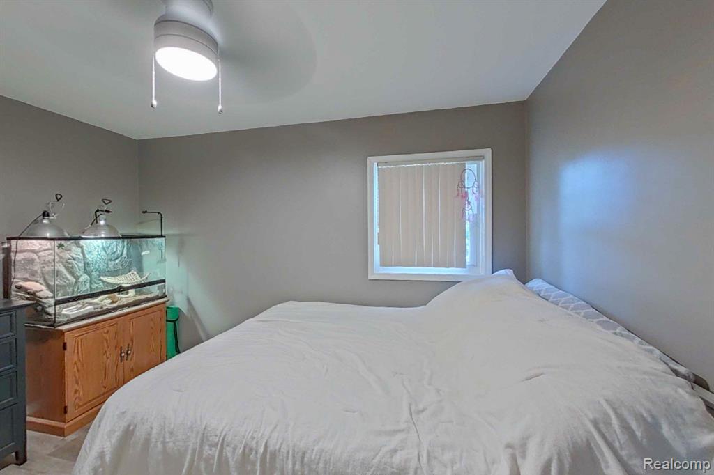 631 NORCHESTER Street, South Lyon, MI 48178 — Photo 16