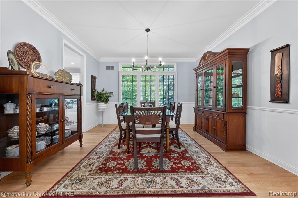 15639 Merion Court, Northville, MI 48168 — Photo 13