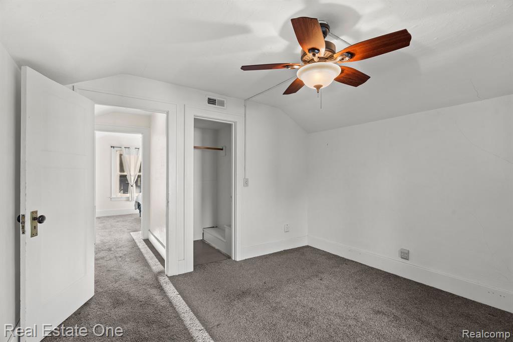 44 PARK Street, Oxford, MI 48371 — Photo 17