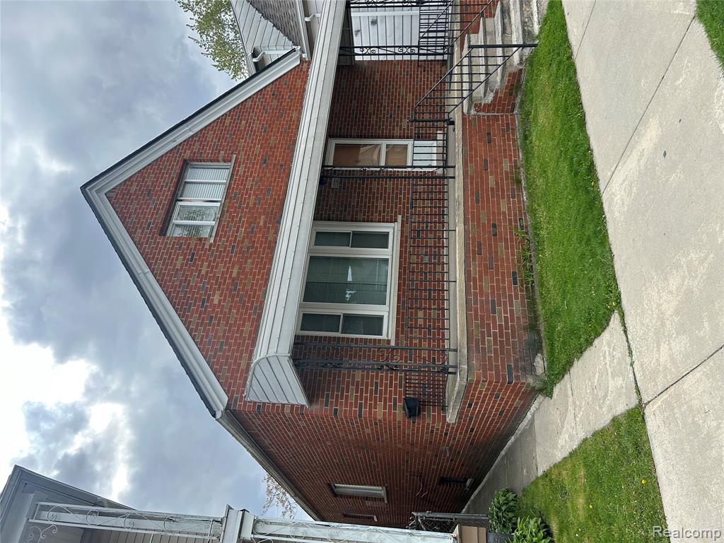 11521 Lumpkin Street, Hamtramck, MI 48212